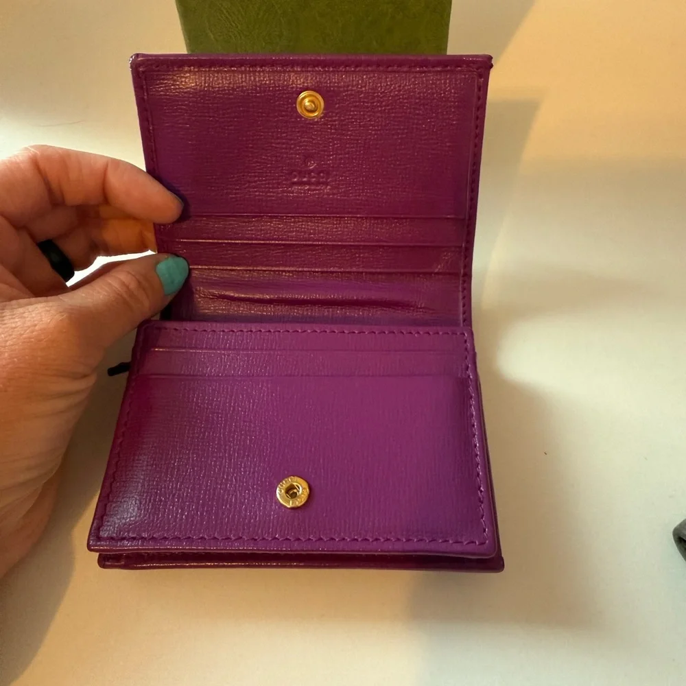 Gucci Purple Leather Wallet - Picture 7 of 9